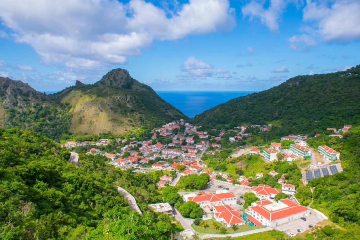 Mountain consectetur adipiscing elit In quis lacus a odio suscipit luctus